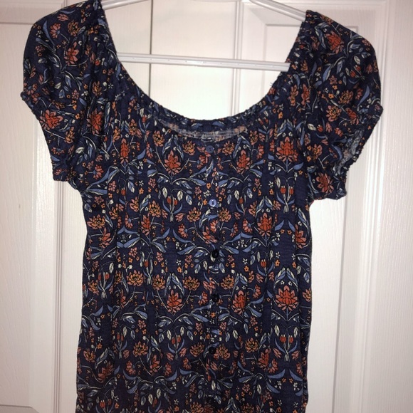 Light summer Aeropostale top - Picture 2 of 5